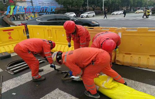 兴化市管道修复现场
